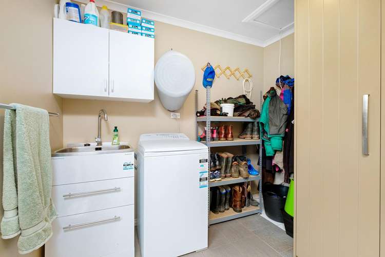 270 Chain Hills Road Chain Hills_17