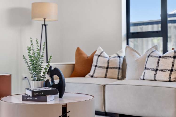 92 Huanui Drive Orewa_10