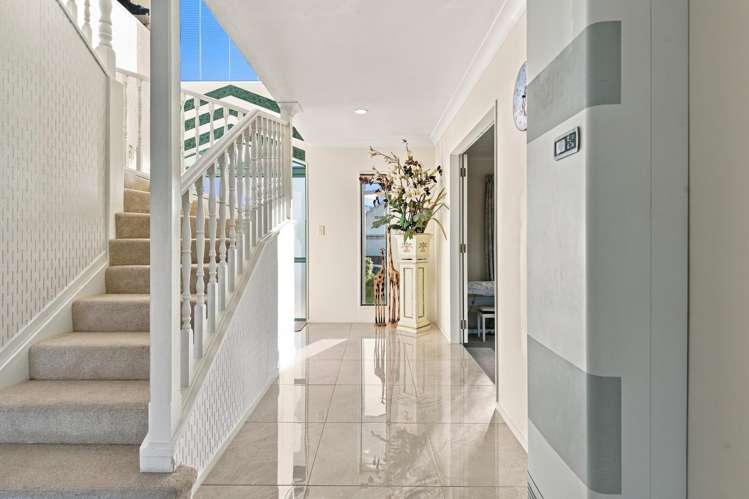32 Stanley Drive Lynmore_4