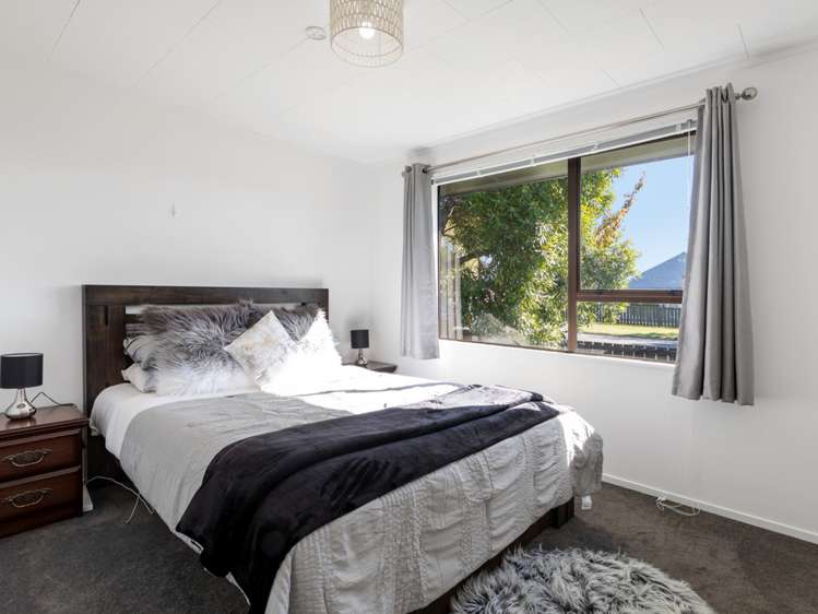 2 Mcfarlane Place Springlands_9