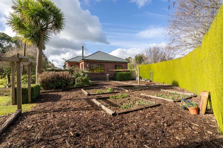 54 Ayresdale Road Ascot_28