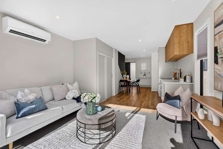 9/24 Fitzherbert Road Wainuiomata_7