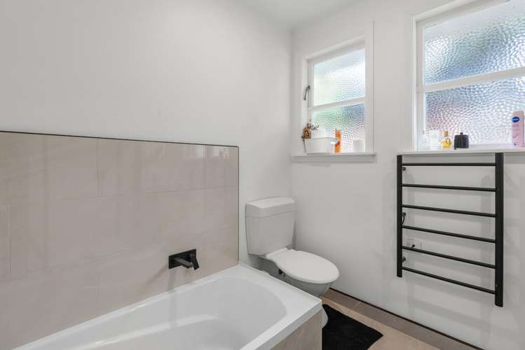 9 Hay Street Naenae_12