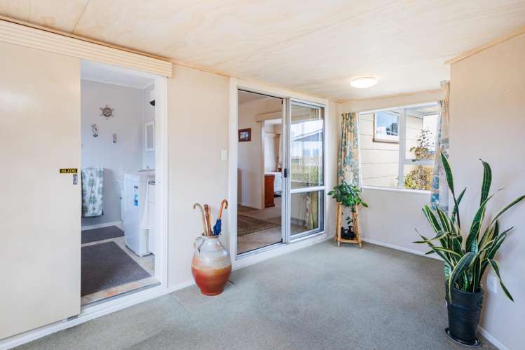 1 Seabury Avenue Foxton Beach_16