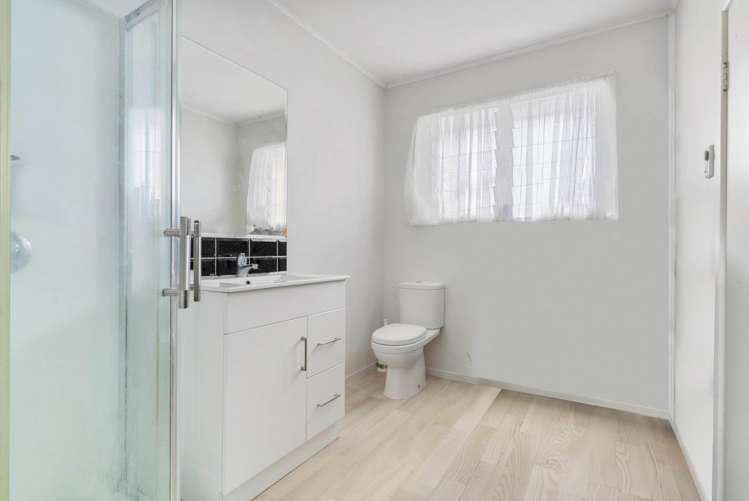 346 Swanson Road Ranui_8