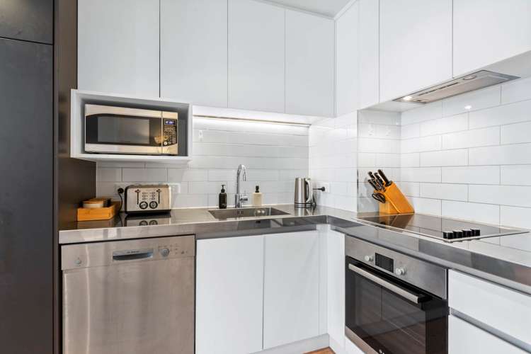 818/145 Nelson Street Auckland Central_8