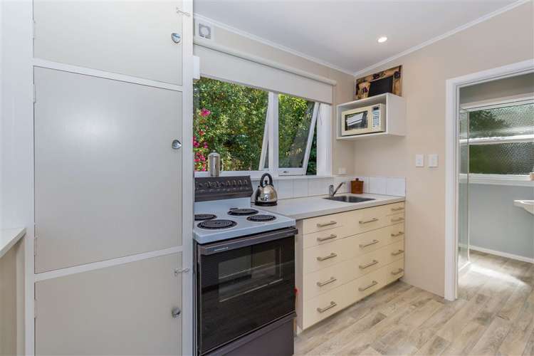 8 Lukes Road Little Akaloa_18