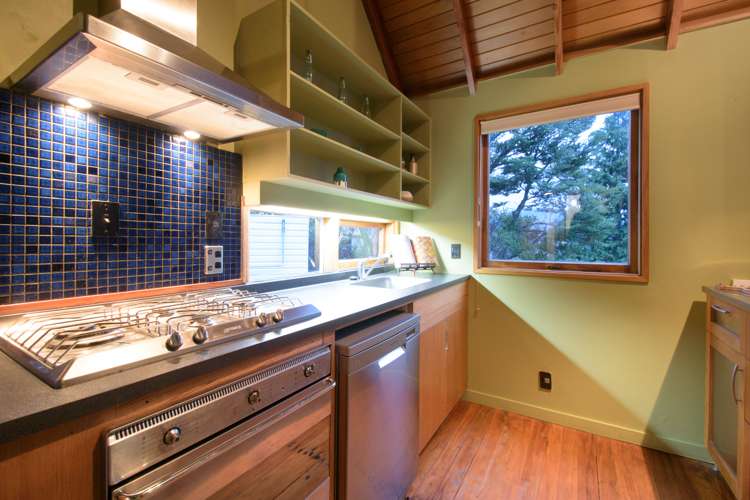 265 Fernhill Road Fernhill/Sunshine Bay_8