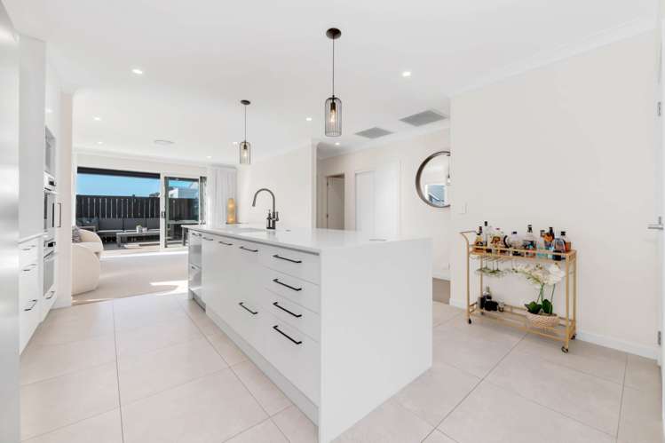 22b Cadwil Drive_4