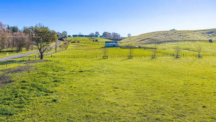 Lot Lot 1 & 2,/221 Tapairu Road Waipawa_17