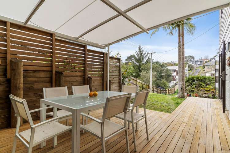 1/690 Beach Road Browns Bay_14