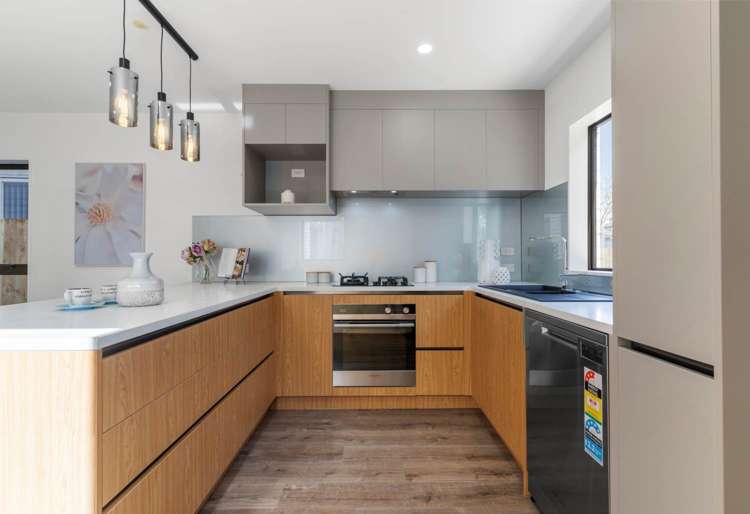 82b Gloucester Road Manurewa_5