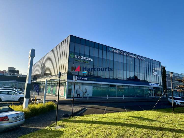 1/2 Fred Thomas Drive Takapuna_1