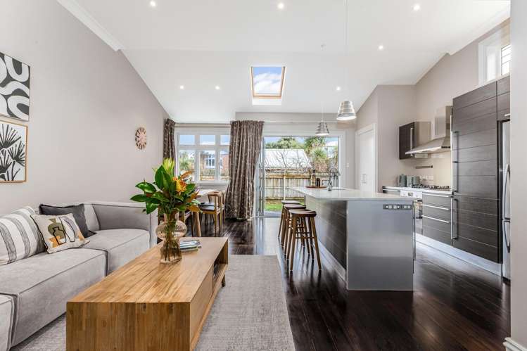 160 Daniell Street Newtown_2