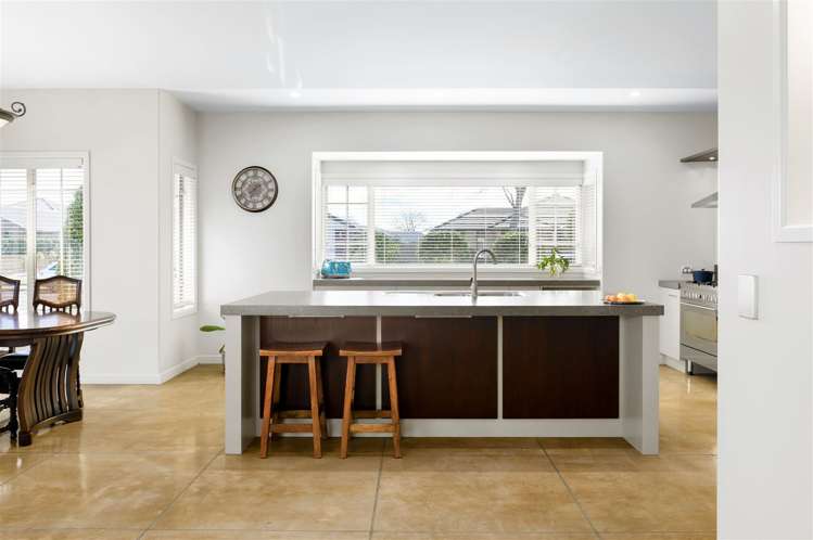 69 Wiltshire Drive Huntington_6