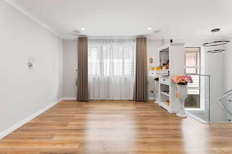 4 Carrygawley Road Flat Bush_18