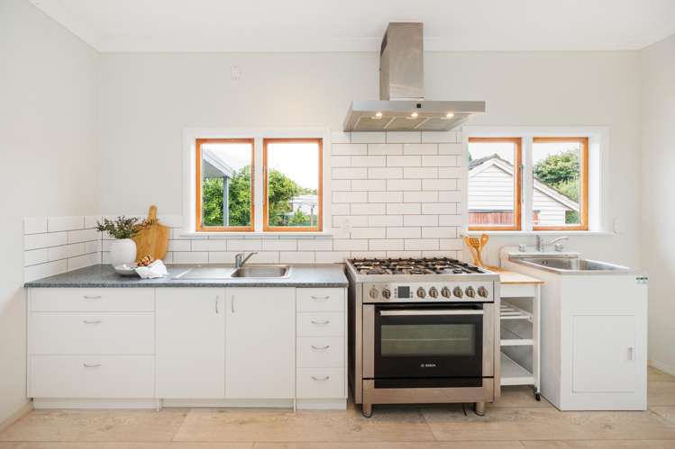 24 Vernon Avenue Takaro_10