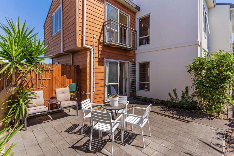 2b Hall Avenue Mangere_17