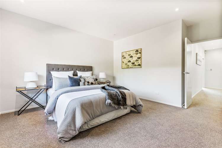 30 Churchill Road Murrays Bay_11