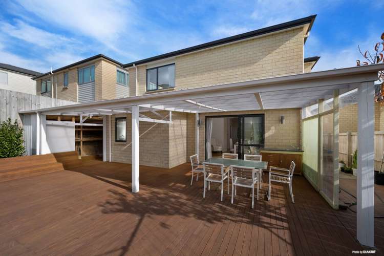 6 Palazzo Close Flat Bush_12