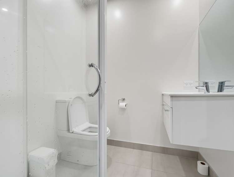 6/17 Link Crescent Stanmore Bay_16