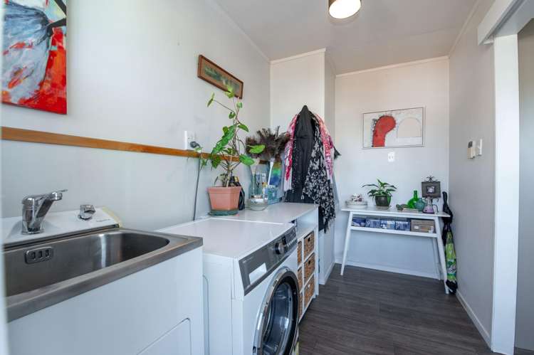 42 Barnard Road Fairy Springs_11