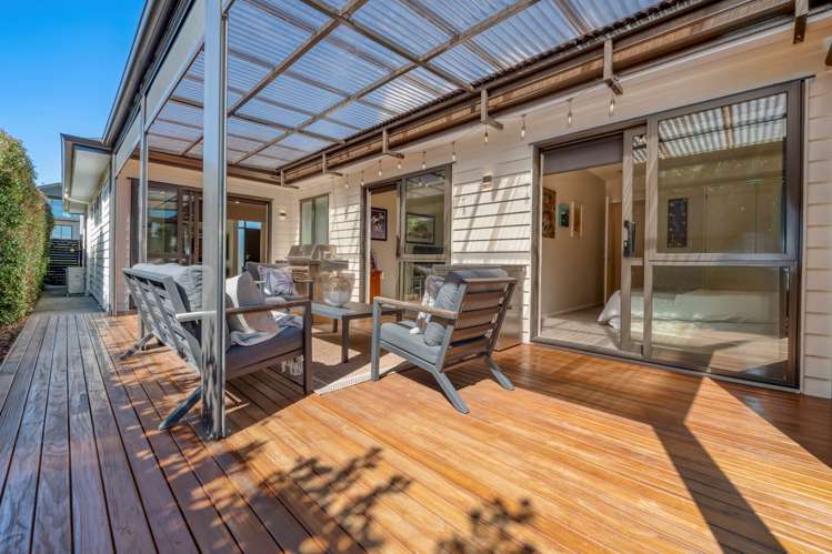 7 Hapukupuku Avenue Beachlands_17
