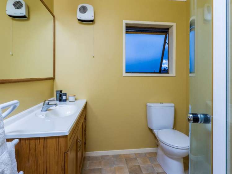 3 Beulah Avenue Rothesay Bay_14