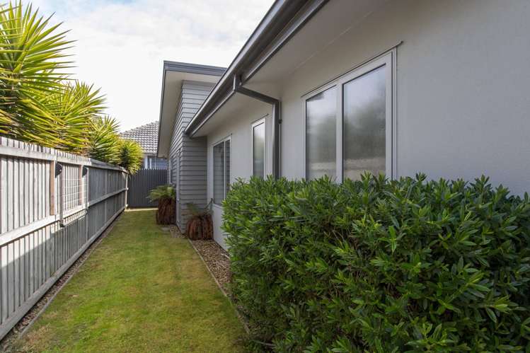 1B Aston Drive Waimairi Beach_17