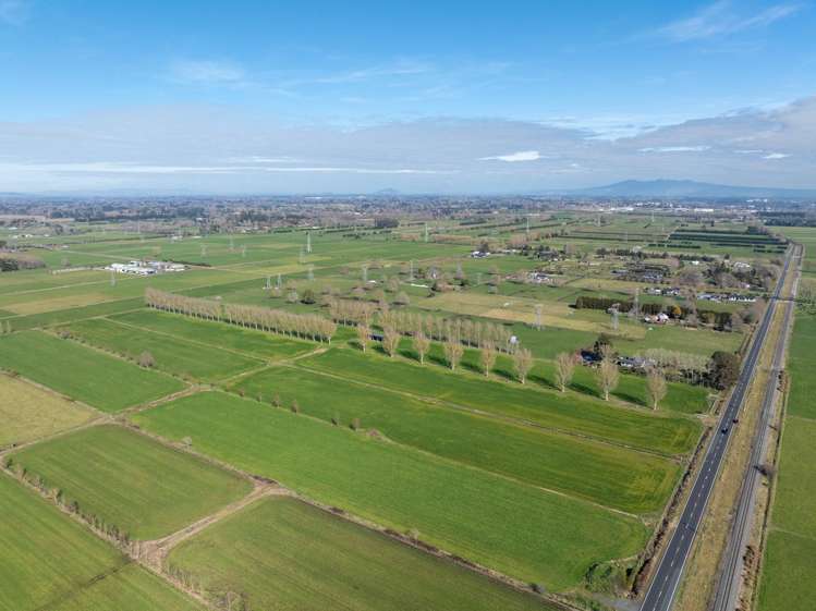 258 Holland Road Puketaha_18