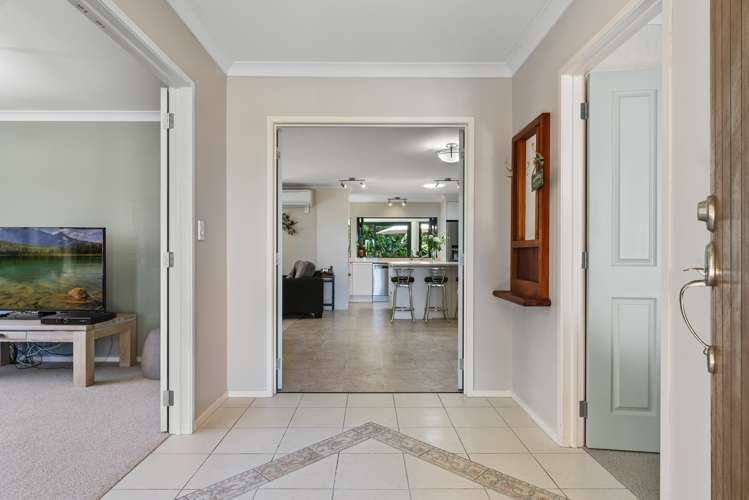 18 Honeysuckle Lane Ohauiti_3