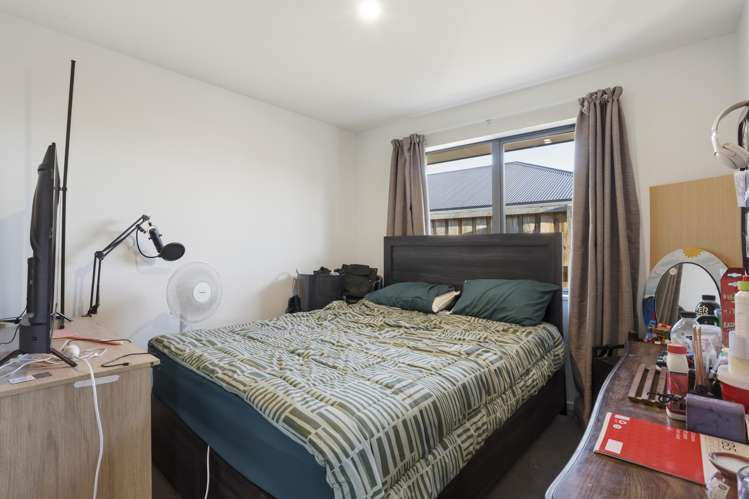 13 Ellmers Street Woodend_24
