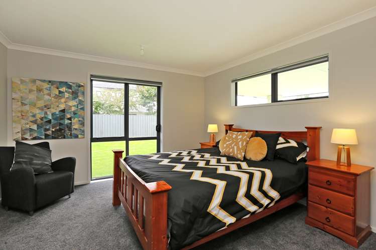 550 Lyndhurst Road Frimley_7