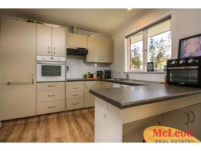 35 Churchill Avenue Allenton_1