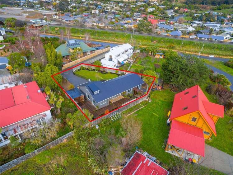 19 Truscotts Road Heathcote Valley_12