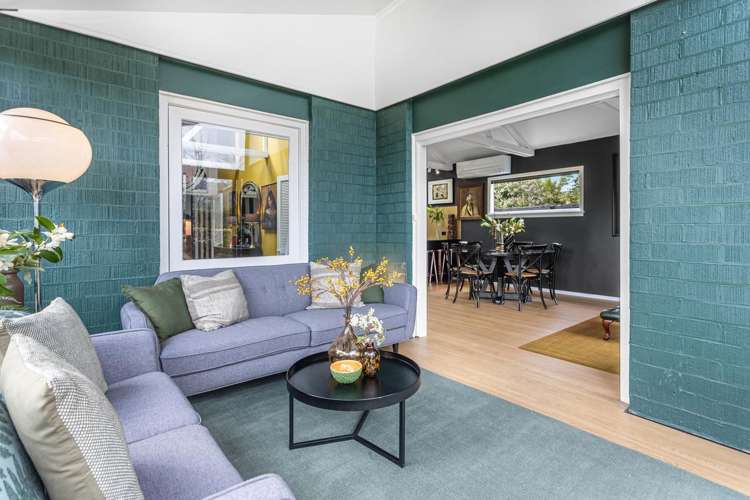 110 Idris Road Bryndwr_11