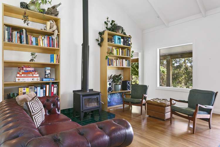 142 Mapara Road Acacia Bay_24