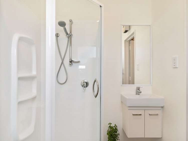 1/40 Macaulay Street Addington_10