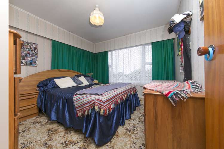 27 Karaka Street New Lynn_16