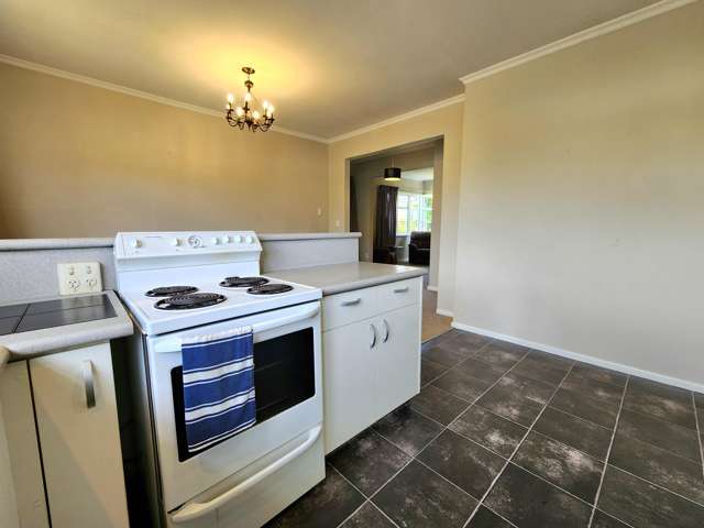 33 Firth Street Cobden_2