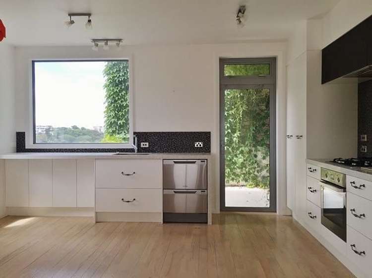 1/40 Kitchener Road Milford_3