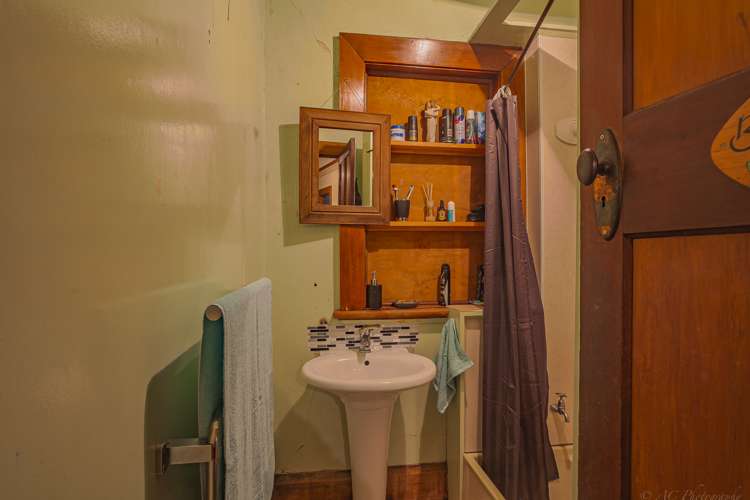 34 Grants Road Marchwiel_9