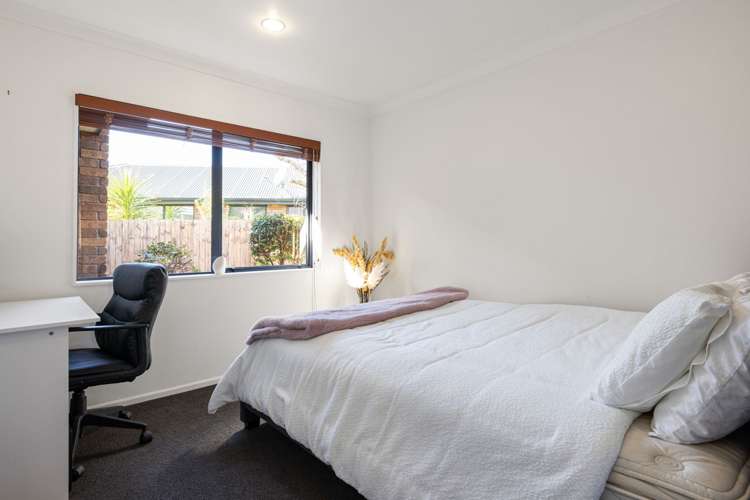 9 Christy Brown Place Leamington_18