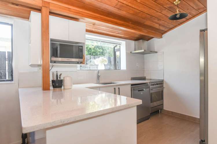 3/170 Blockhouse Bay Road Avondale_3