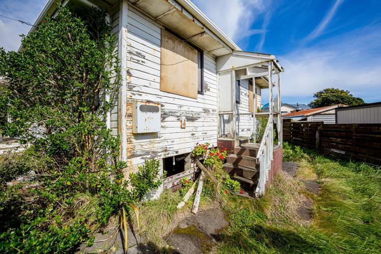 44 Matatiro Street_4