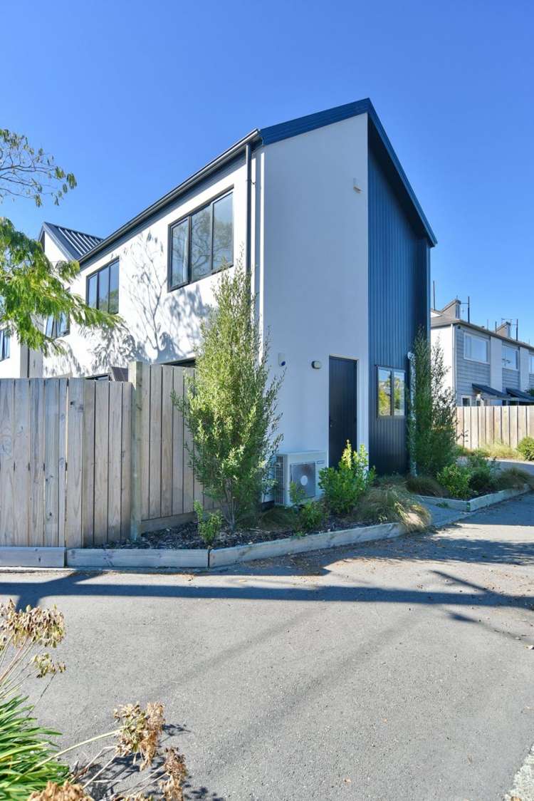 3/7 Hume Street Sydenham_17