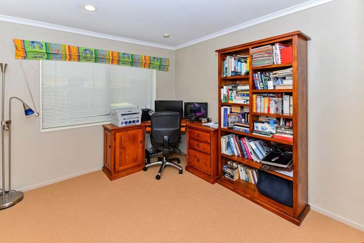 9 Croftview Road Wattle Downs_18