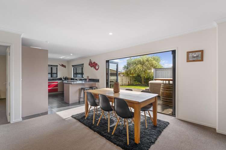 19 Brompton Close_3