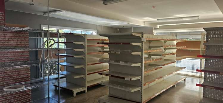 1 Main Road Katikati_10