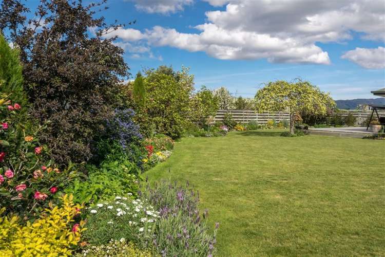 17 Temple Mews Renwick_22